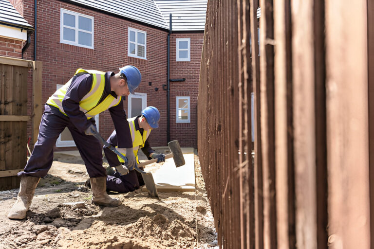 Construction Jobs in the UK with Visa Sponsorships for Migrants